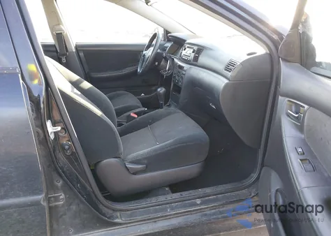 2008 Toyota Corolla S z USA, uszkodzony, nr VIN 1NXBR32EX8Z001987